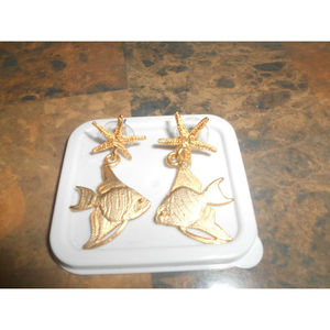 Gold tone Starfish earrings